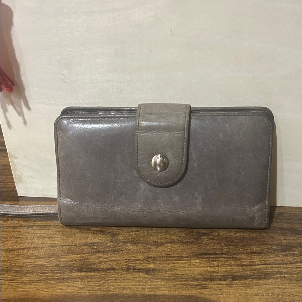 HOBO Classic Gray Women's Wallet